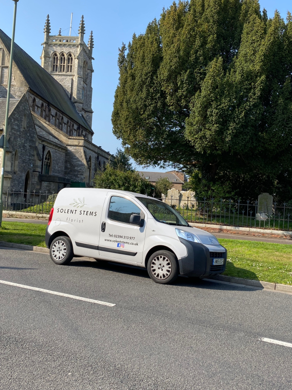 Solent Stems | Gosport | Solent Stems Gosport Florist | Local flower delivery in Gosport | 