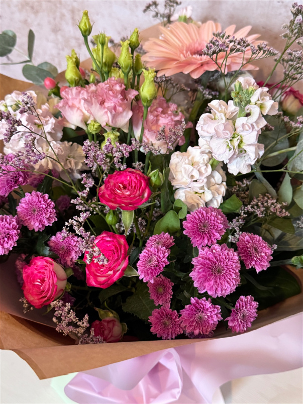 Anniversary | Birthday | Bouquets | Congratulations | Get Well | International Women's Day | New Baby | Signature Stems | Thank you | Pretty in Pink