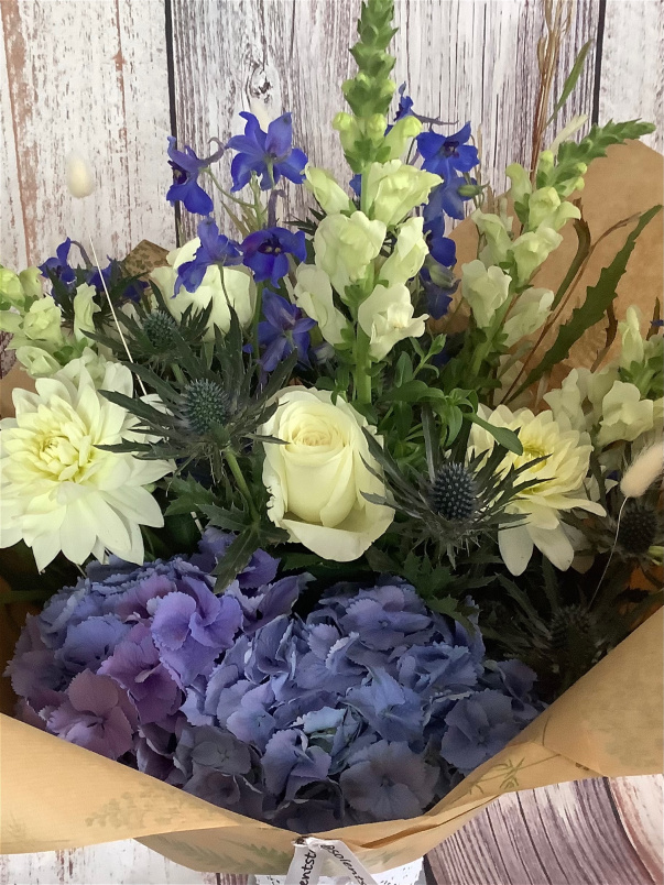 Bouquets | Blue - tiful