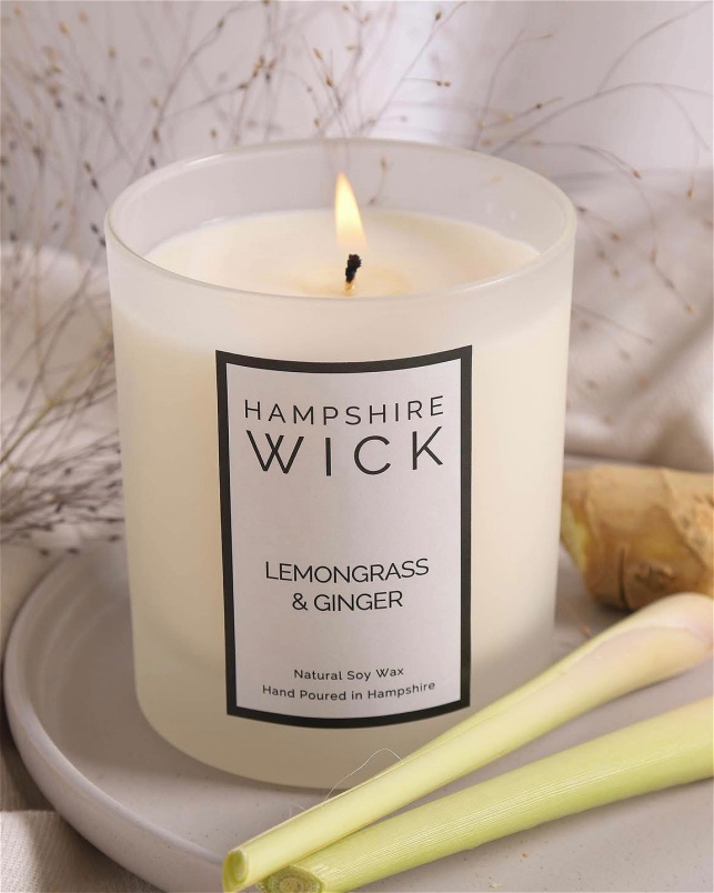 Candles | Gifts | Mother's Day | Upsell gifts | Luxury Candle - Lemon Grass & Ginger