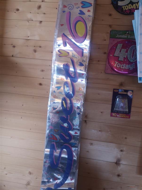 balloons and birtbday bits and bobs | Sweet 16 banner