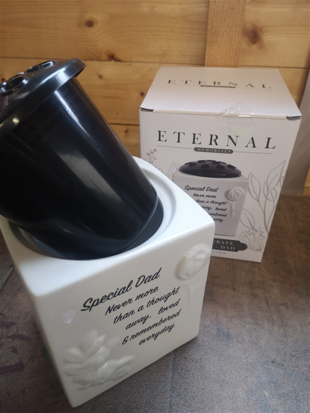 Grave accessories and ornaments | Todays specials | Special dad grave pot