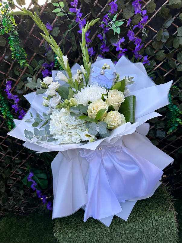 Bouquets | Facebook & Instagram Featured Bouquet’s | Mother's Day | Pure Elegance