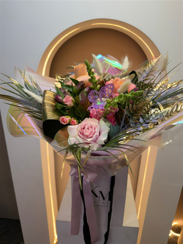 Affordable Bouquets | Birthday Flowers  | Bouquets | Facebook & Instagram Featured Bouquet’s | Friendship Flowers | Shop Our New Arrivals | Surprise | Iridescent Dreams