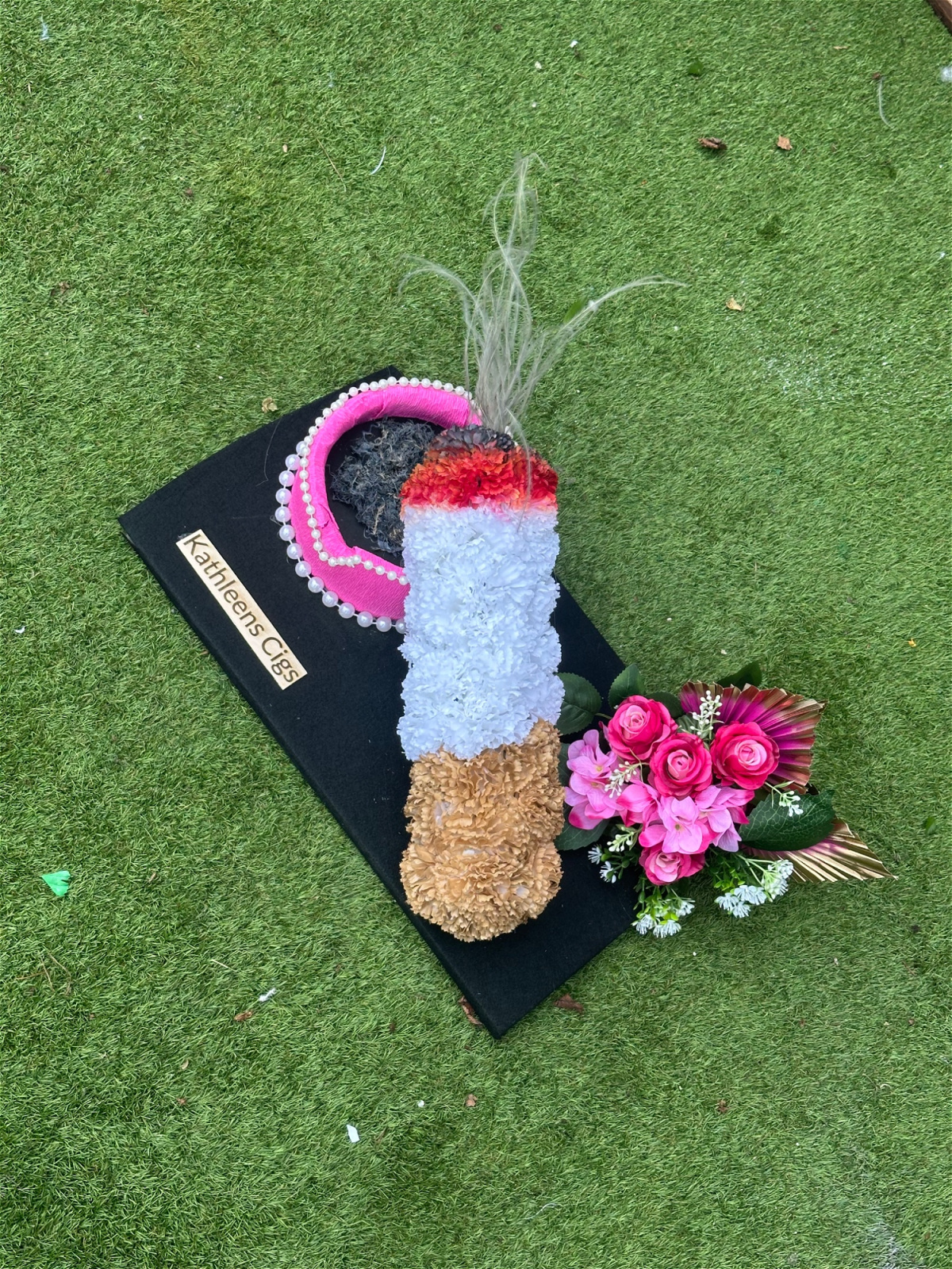 cigarette flower arrangement Cigarette and ashtray - Funeral & Sympathy cigarette flower arrangement Cigarette and ashtray - Funeral & Sympathy