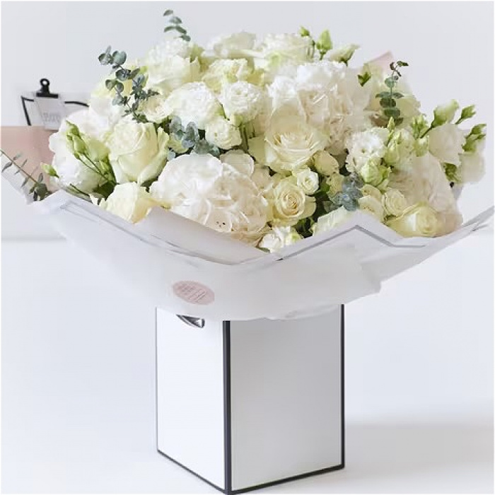 Bouquets | Facebook & Instagram Featured Bouquet’s | New Year Flowers | Thinking Of You Flowers  | Beautifully Simple Show Stopper white Flower Bouquet