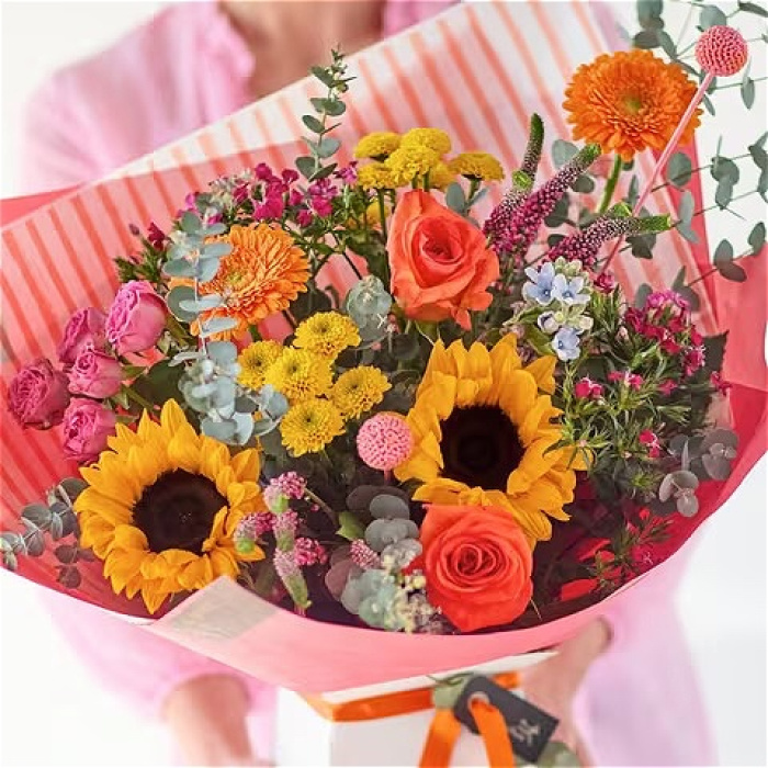 Summer 2025 | Summer Radiance Trending Bouquet