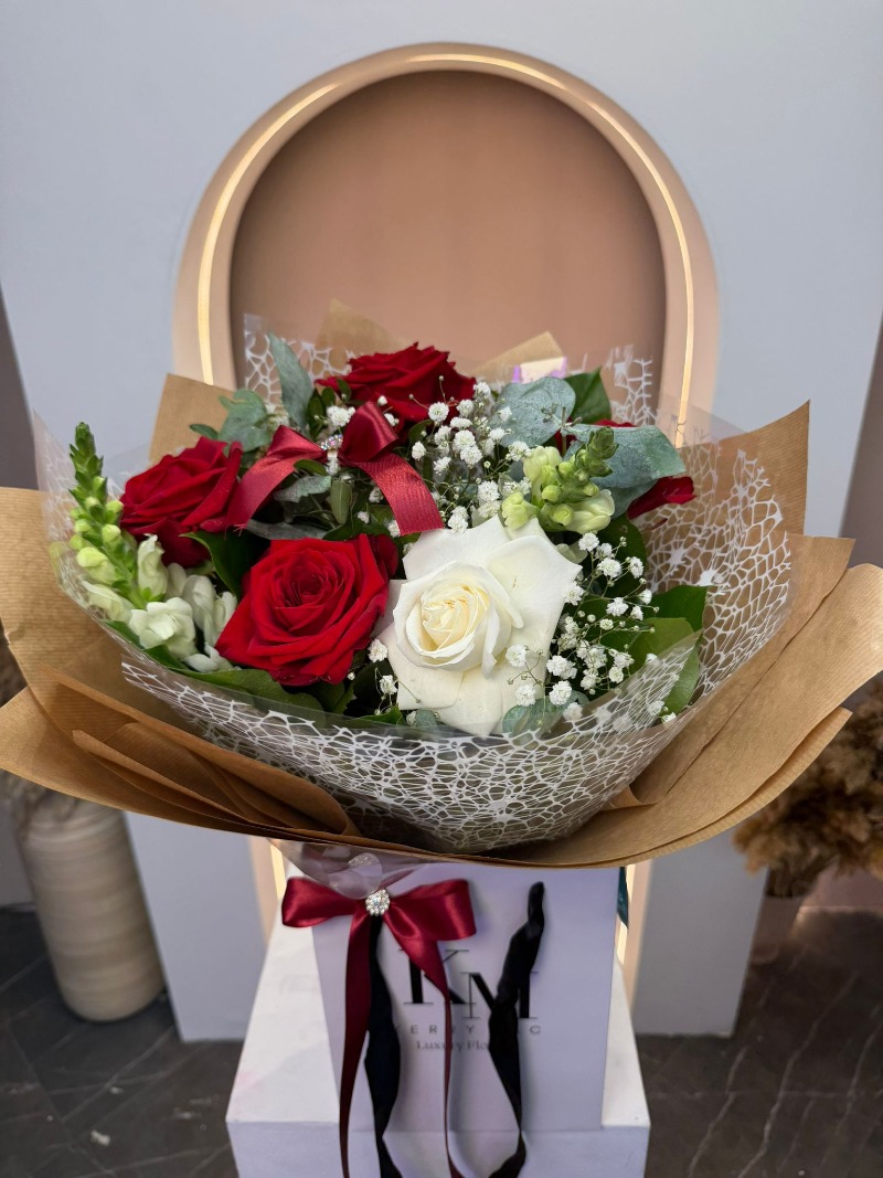 Flowers by Kerry Mac | Manchester | Home