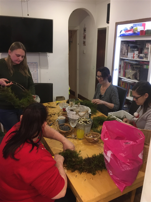 Arrangements | Christmas | Gifts | Upsell gifts | Wreath workshops