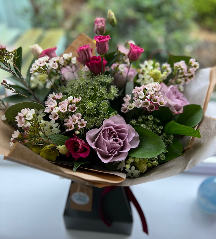 Bouquets | Hand tie Bouquet