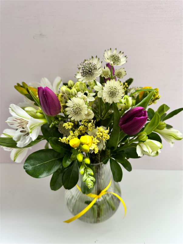 Bouquets | Flower Jar