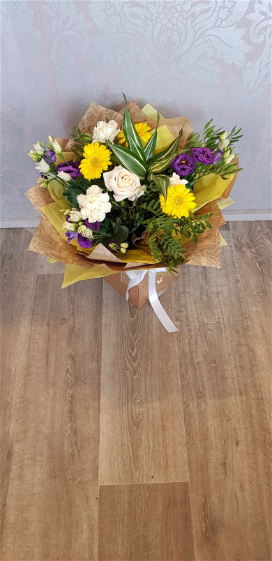 bouquet flowers in Crewe | Sunkissed