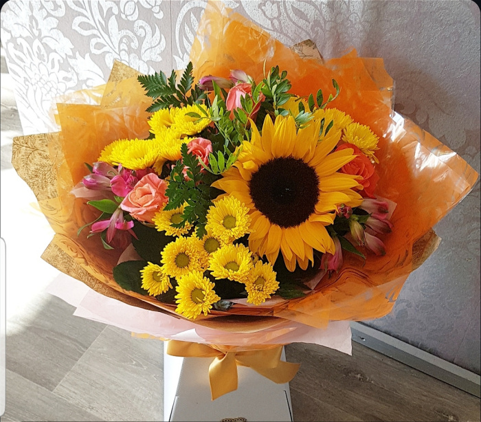 Gift flowers | Joy