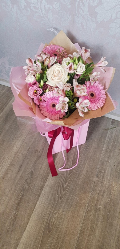 Gift flowers | All in Pink