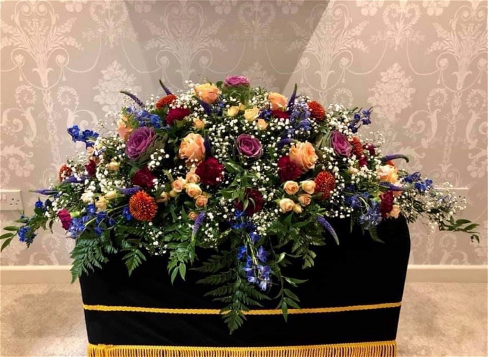 Funeral Flowers  | 4ft Coffin Spray