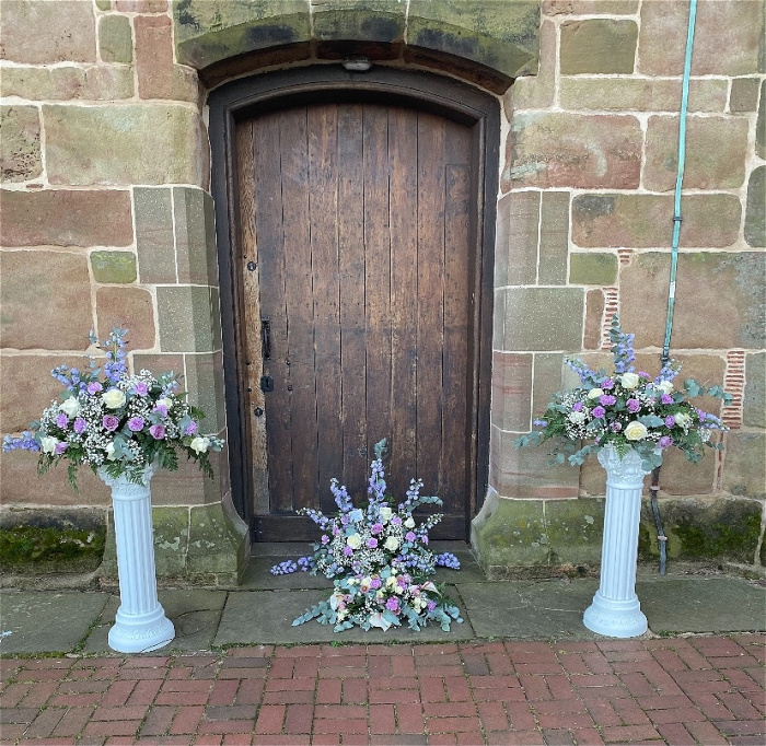 Funeral Flowers  | Pedestal Flowers