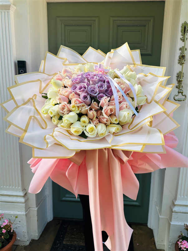 Rose Bouquets  | Ombré rose bouquet