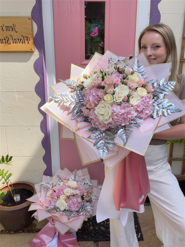 Large & Giant Bouquets | XL pink & silver