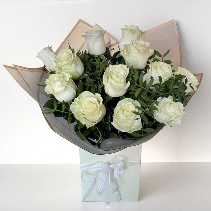 Hand-tied Bouquets | White Roses Bouquet