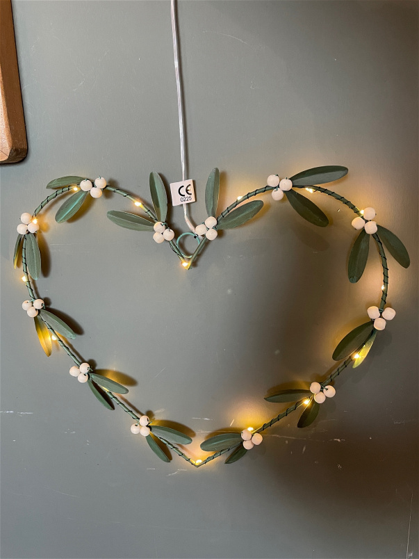 Christmas 2022 | Christmas at The Woodland Florist  | Gifts | Solar, battery and mains decorative lights | Mistletoe Heart with lights