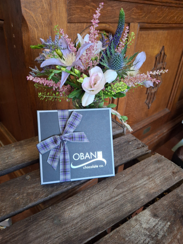 Gifts | Our Flowers and flower vases | Special offer