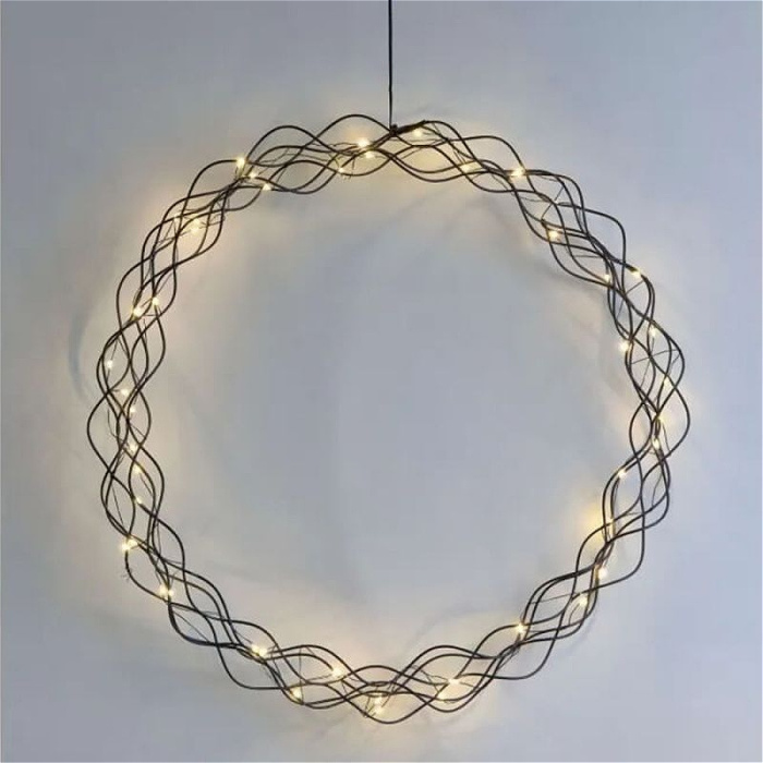 New to The Woodland Florist | Solar, battery and mains decorative lights | Solis Hanging wreath