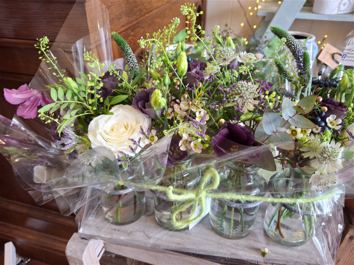 Christmas at The Woodland Florist 2025 | Mothering Sunday 15 March | New to The Woodland Florist | Upsell gifts | Valentine's Day at The Woodland Florist | Wooden rack with 4 mini jars