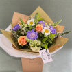 Hand tieds & arrangements | Workshops | Workshop - Create a Hand-Tied Bouquet with Sustainable Wrapping