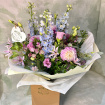 Hand tieds & arrangements | Workshops | Workshop - Create a Hand-Tied Bouquet with Sustainable Wrapping