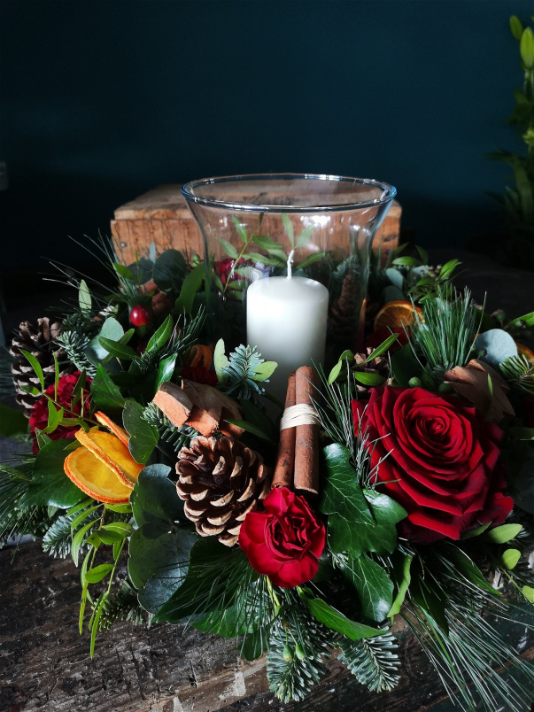 Christmas Fresh Flowers, Wreaths and Arrangements | The Little Drummer Boy Floral Circular Arrangement