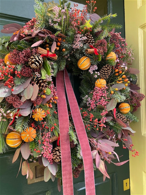 Fresh Christmas Wreaths and Garlands Hand-made and Delivered in Kent | Bespoke Orders