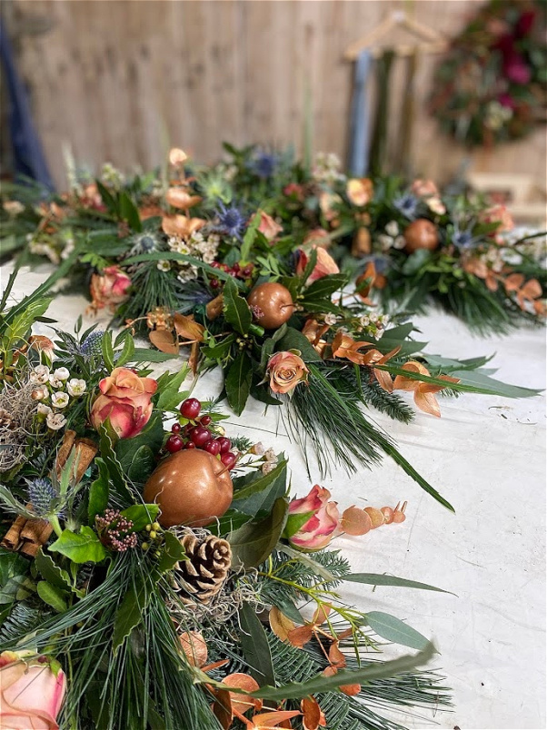 Fresh Christmas Table Arrangements Hand-made and delivered in Kent | Bespoke Orders
