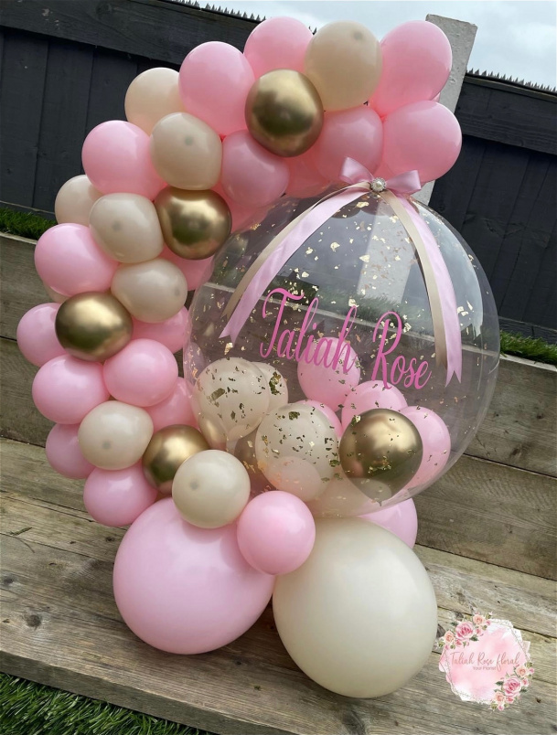 Balloons | Gifts | Balloon Hug