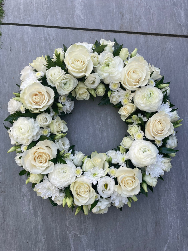 Sympathy  | Loose Wreath