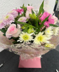 Gift Flowers | Mother's Day | Seasonal handtied box