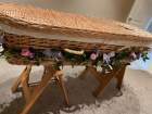 All Funeral Tributes | Casket sprays | Casket garland