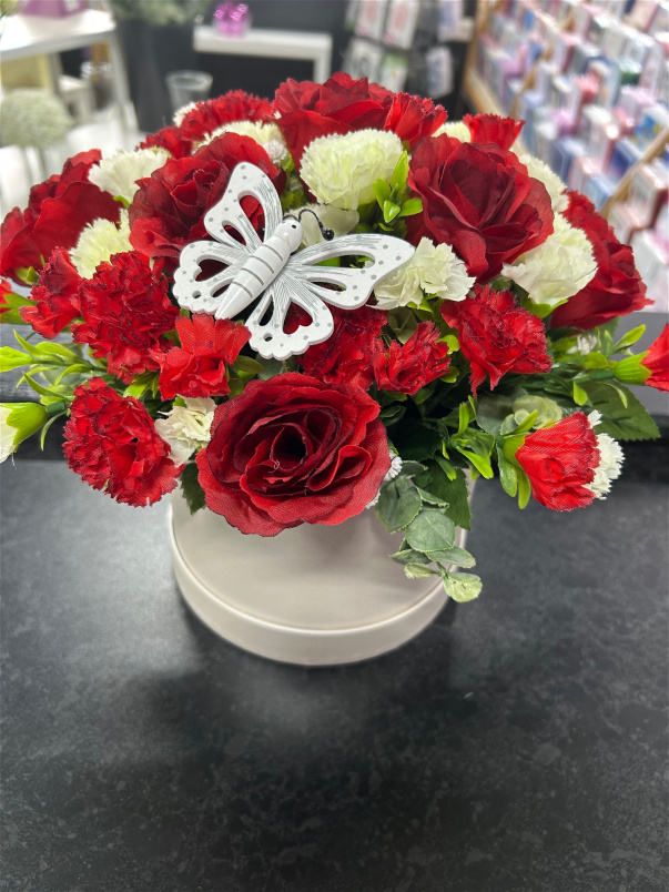 Gift Flowers | Hat box 4 - Silks