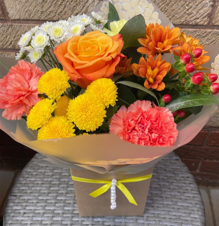 Gift Flowers  | Florist Choice Small Box