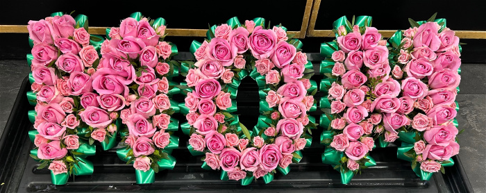 All Funeral Tributes | Letters / Numbers | Rose Letters