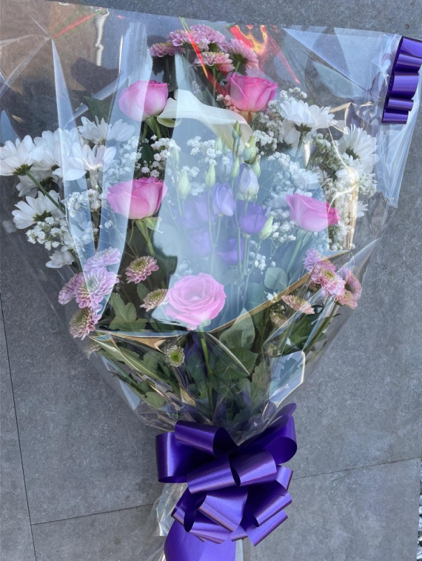 All Funeral Tributes | Sheaves / Roses | Florist Choice Sheaf