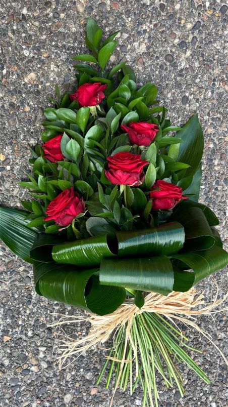 All Funeral Tributes | Sheaves / Roses | Rose Sheaf