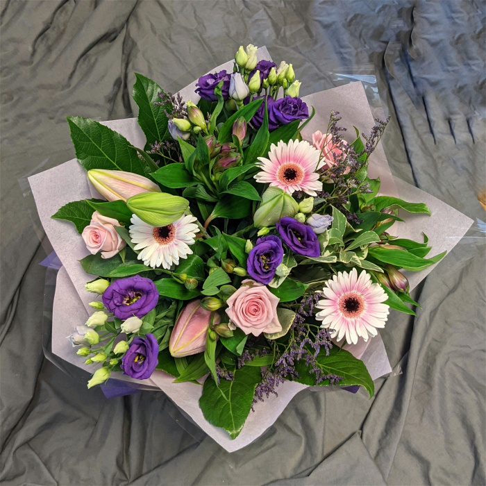 Floral Gift Selection | International Ladies Day - Saturday 8th March | International Mother's Day  | Mothering Sunday - 30th March 2025 | Radiance