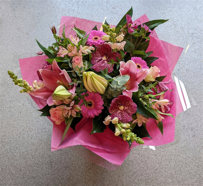 Floral Gift Selection | International Ladies Day - Saturday 8th March | International Mother's Day | Mothering Sunday - 30th March 2025 | New Baby | Pretty in Pink