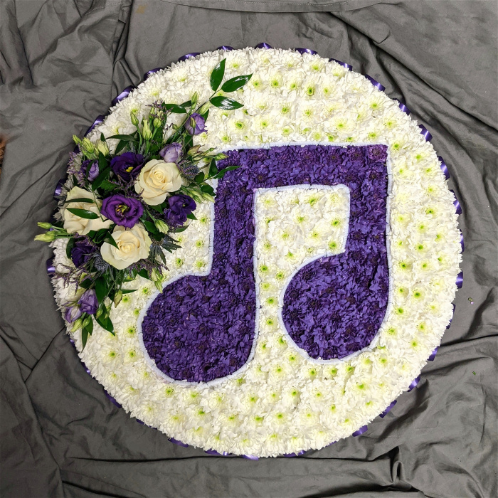 Bespoke Funeral Tributes | Funeral and Sympathy Flowers  | Musical Note Tribute