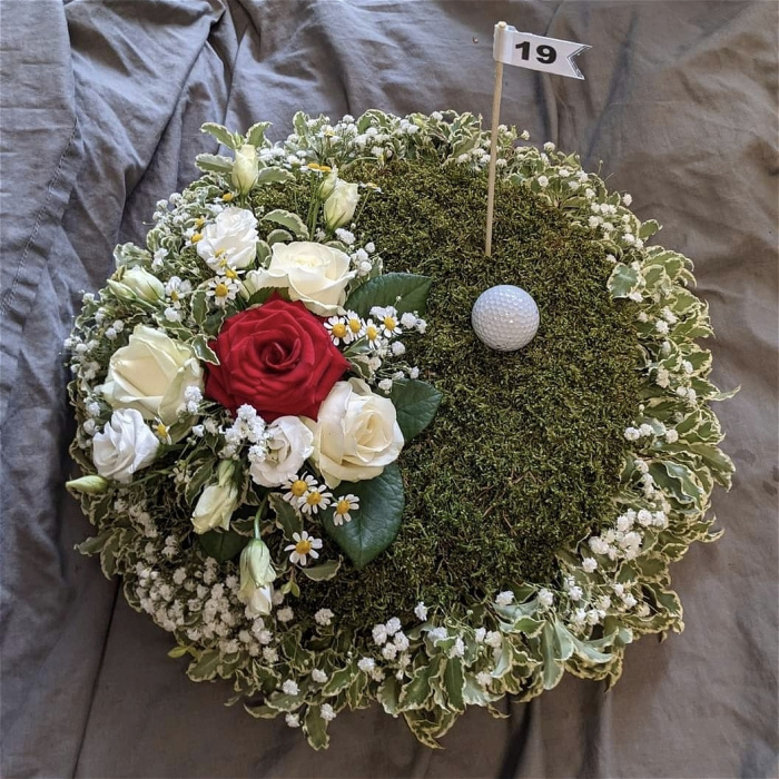 Bespoke Funeral Tributes | Funeral and Sympathy Flowers  | Funeral Posies | Golfing Tribute