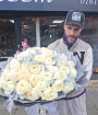BOUQUETS | 50 BEST CREAM ROSES