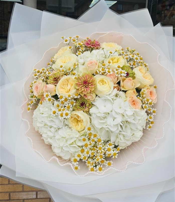 BOUQUETS | Divine