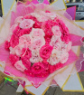 BOUQUETS | 50 pink mix roses with skirt