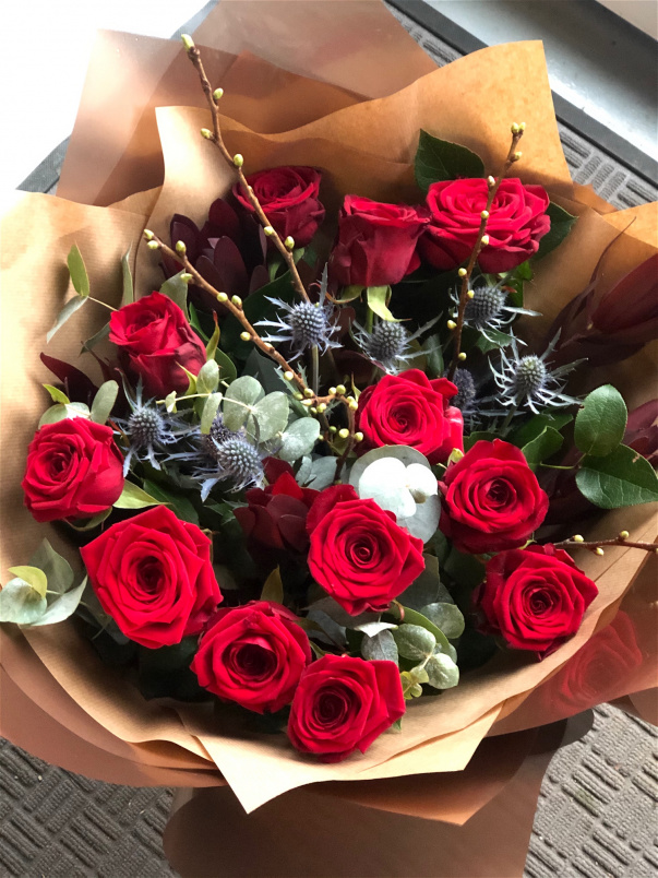 Valentines Day Flower Bouquets for delivery | Romantic Red Rose Handtied Bouquet