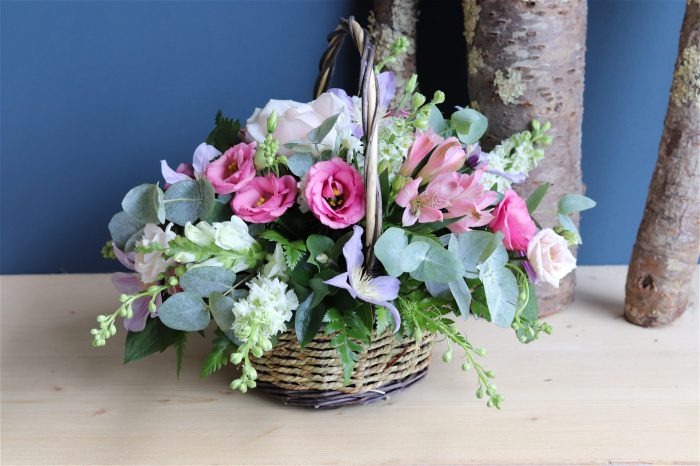 Send Beautiful Flowers | Basket Arrangement
